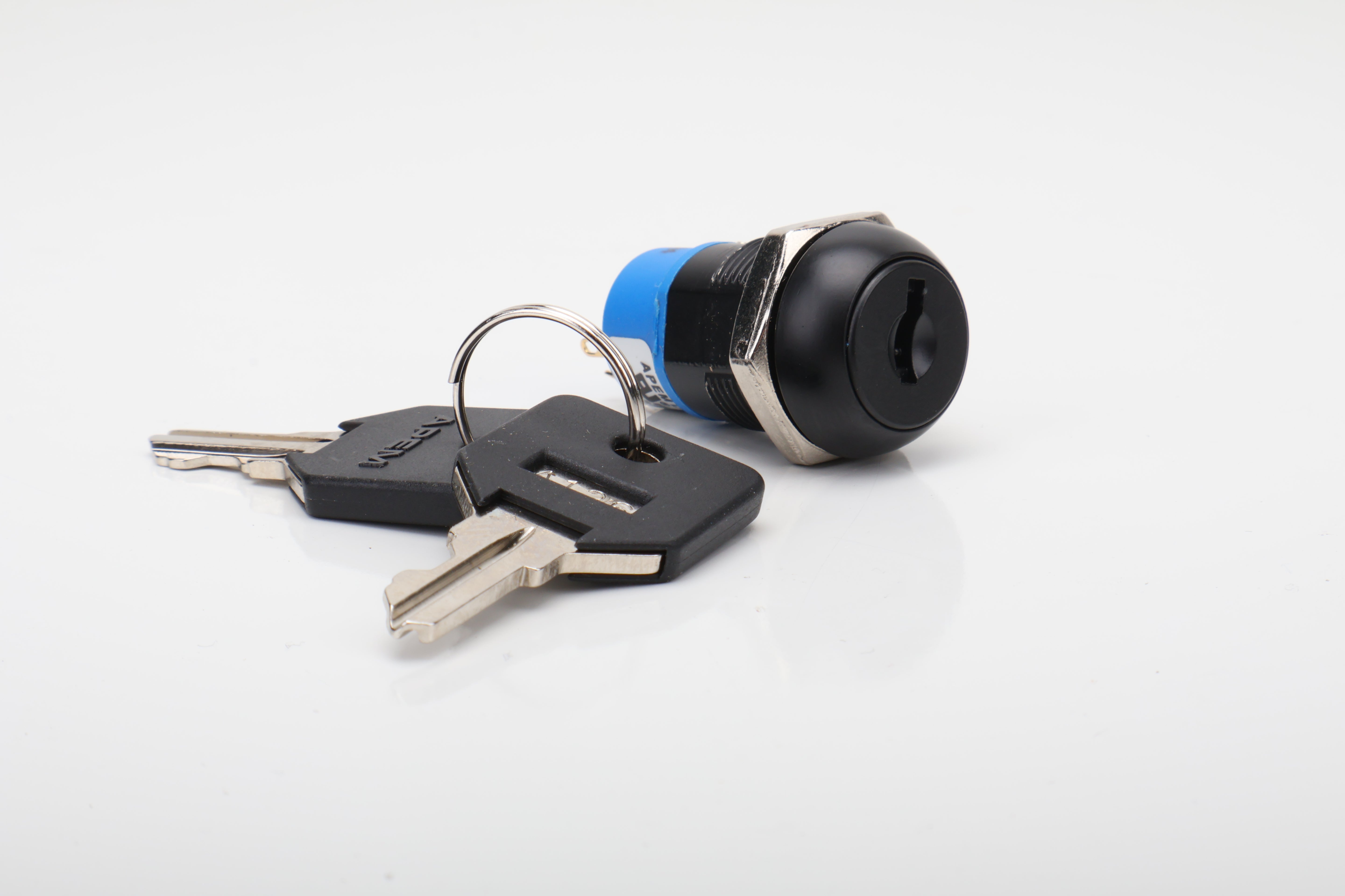 Key Switch 2 Position On-MOM